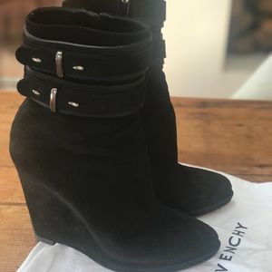 Givenchy Nubuck Black Suede Boot